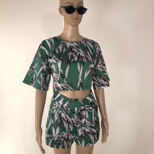Tropical Outfit